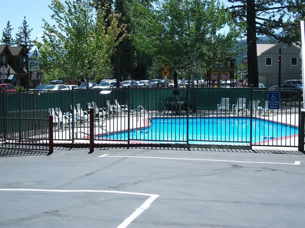 Pepper Tree Inn Tahoe City Ngoại thất bức ảnh