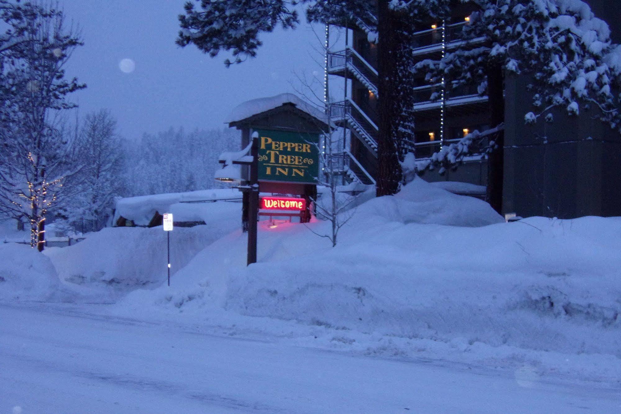 Pepper Tree Inn Tahoe City Ngoại thất bức ảnh